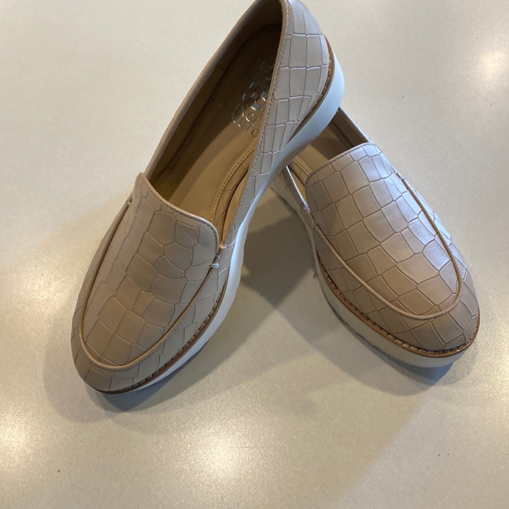 VinceCamino tan loafers